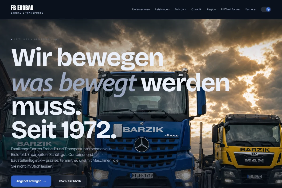 Startseite von fb-erdbau.de: drei Lastwagen im Abendlicht mit der Zeile „Wir bewegen was bewegt werden muss.
